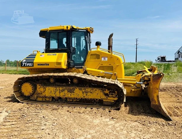 2024 KOMATSU D71PXI-24